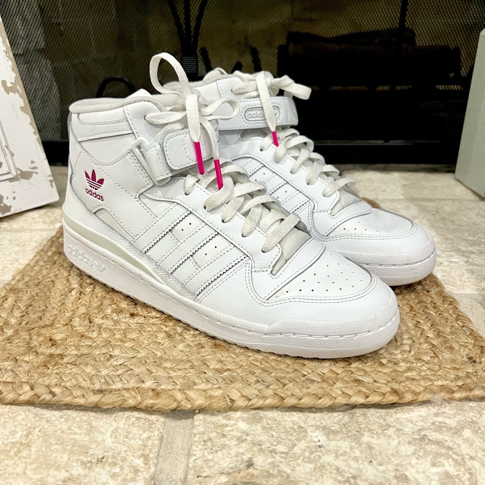 Adidas Original Forums Pink and White High Tops Women’s Size 9.5